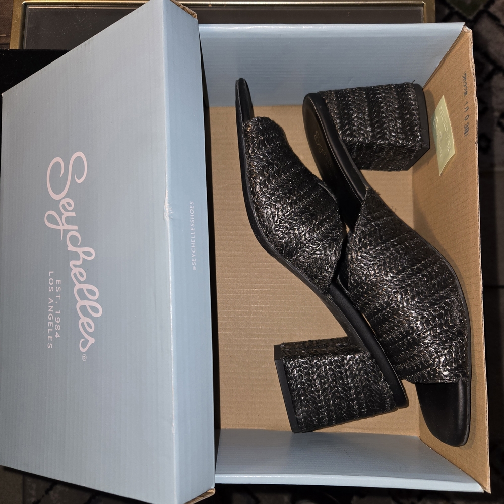 Seychelles Black Women's Shoes NWTs